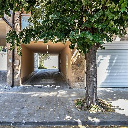Cozy Flats Nearby Center Free Park Area Apartment Varna Exterior photo